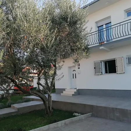 Apartment Katarina *