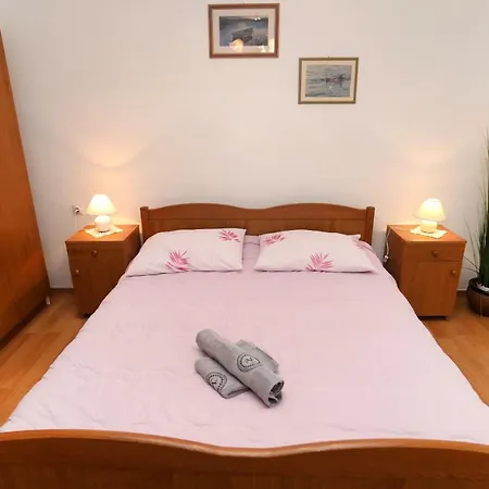 Apartment Katarina *