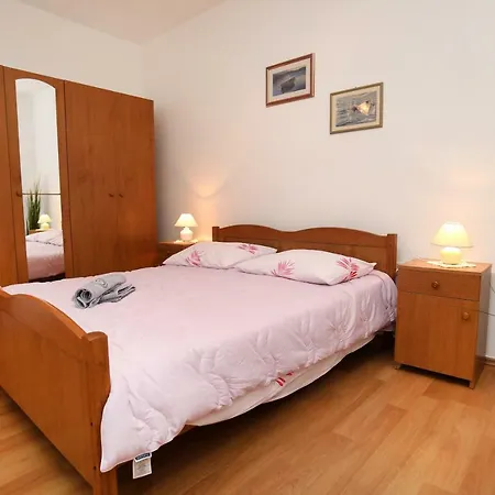 Katarina Apartment *